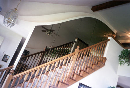 Curved Mirrored Wall
